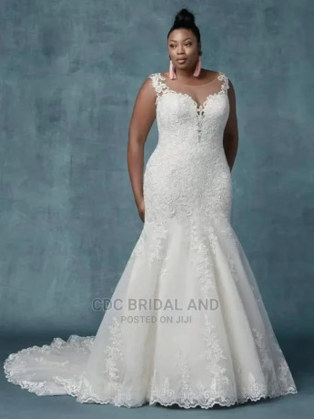 rental-of-executive-wedding-gowns-big-1