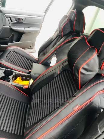 beautiful-red-and-black-car-seat-cover-big-0