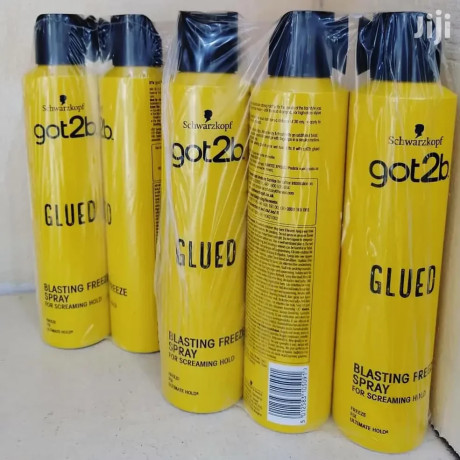 got2b-water-resistant-hair-glue-spray-big-0