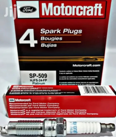 motorcraft-spark-plugs-big-0