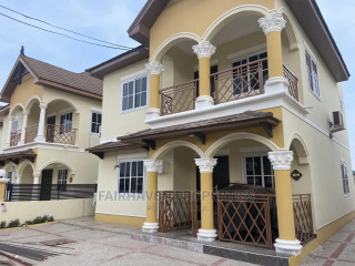 3bdrm Townhouse/Terrace in East Legon Hills for Rent