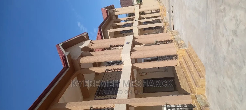 4bdrm-townhouse-terrace-in-east-legon-hills-for-rent-big-2