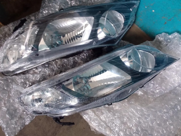 honda-civic-200810-headlight-pair-big-2