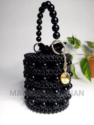 handmade-beaded-bag-big-2