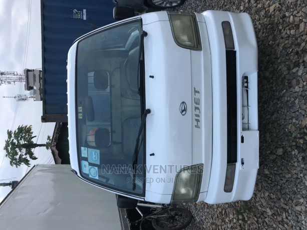 daihatsu-hijet-big-3