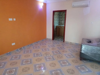 2bdrm Apartment in Beverly Hills, Achimota for Rent