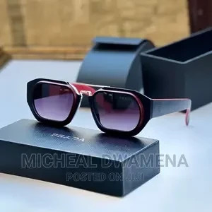 prada-sunglasses-big-0