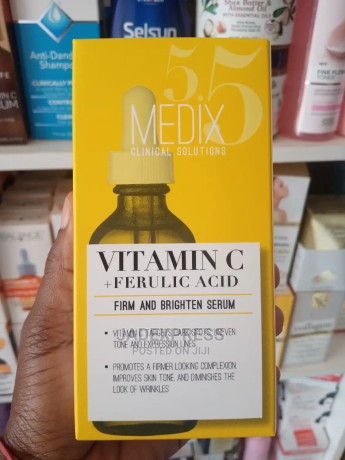 medix-55-vitamin-c-serum-big-0