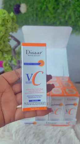diasaar-vitamin-c-facial-serum-big-0