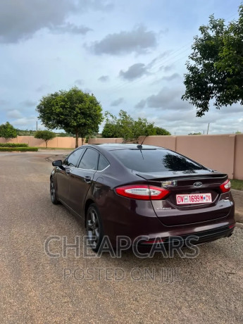 ford-fusion-2014-brown-big-2