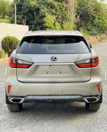 lexus-rx-350-2018-gray-big-2