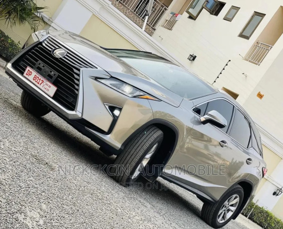 lexus-rx-350-2018-gray-big-4