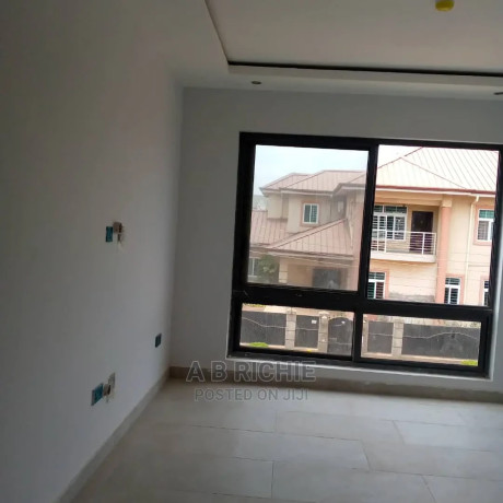 3bdrm-townhouseterrace-in-east-legon-for-sale-big-2