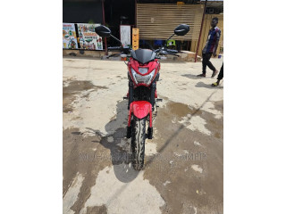 Lifan 2022 Red