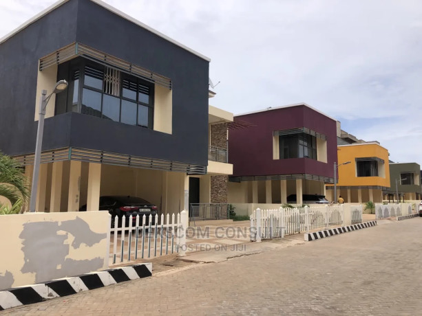 4bdrm-townhouseterrace-in-east-legon-for-sale-big-0