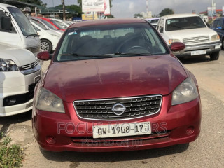 Nissan Altima 2008 Red