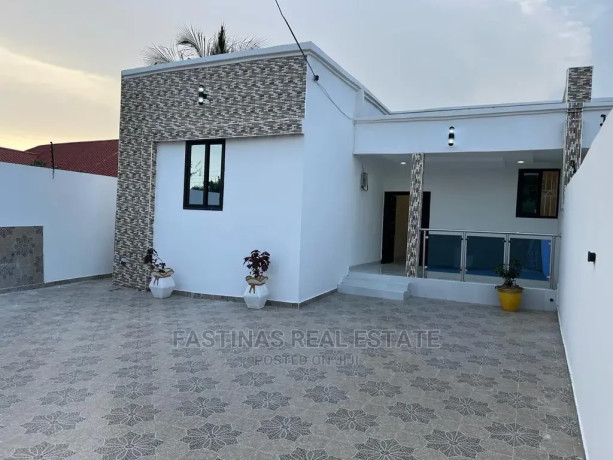 furnished-3bdrm-house-in-fastinas-real-estate-ga-south-municipal-big-0