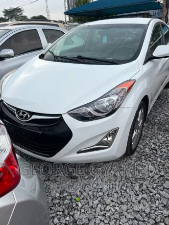 hyundai-elantra-2016-white-big-0