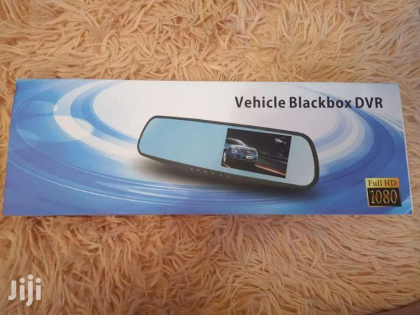 car-dvr-mirror-reverse-camera-big-4