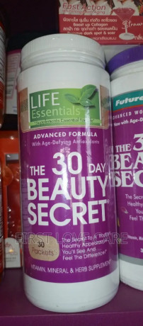 the-30-days-beauty-secret-essential-life-big-1