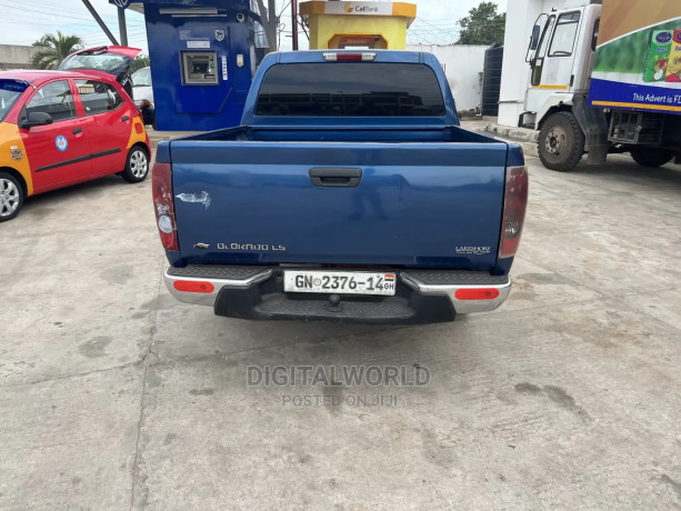 chevrolet-colorado-extended-cab-ls-2006-big-3