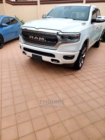 dodge-ram-1500-57-petrol-awd-2020-white-big-1