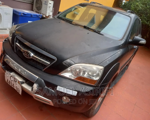 kia-sorento-2009-black-big-3