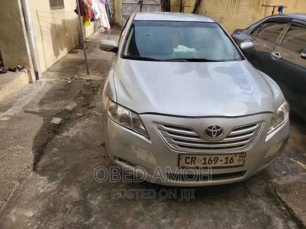 toyota-camry-2007-white-big-0