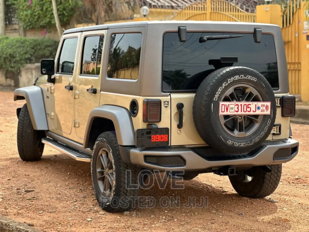 jeep-wrangler-sport-4x4-2016-gold-big-4