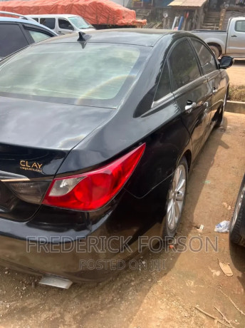 hyundai-sonata-2013-black-big-0