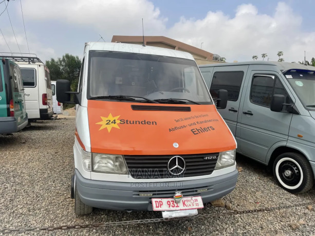 mercedes-benz-sprinter-2002-white-big-0