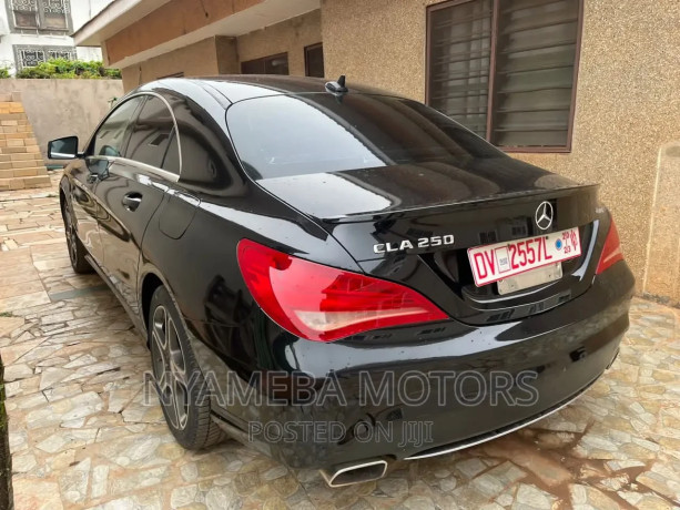 mercedes-benz-cla-class-2014-black-big-1