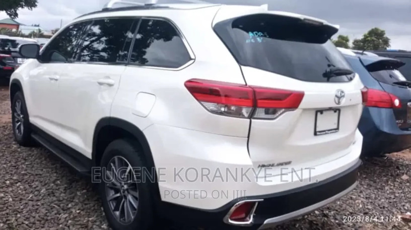 toyota-highlander-limited-2019-white-big-2