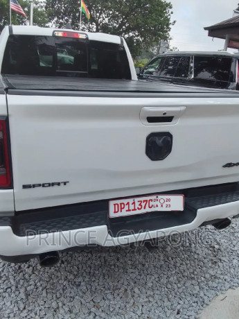 dodge-ram-2021-white-big-0