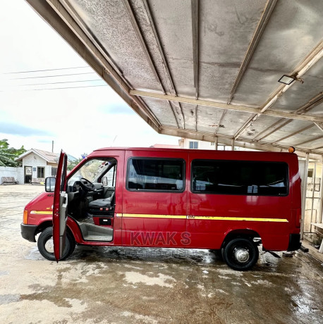 volkswagen-lt-2002-red-big-1