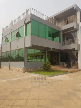 at-east-legon-hotel-for-sale-big-0