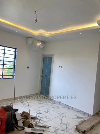 3bdrm-house-in-american-house-3-accra-metropolitan-for-sale-big-4