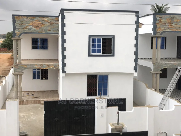 4bdrm-house-in-accra-metropolitan-for-sale-big-2