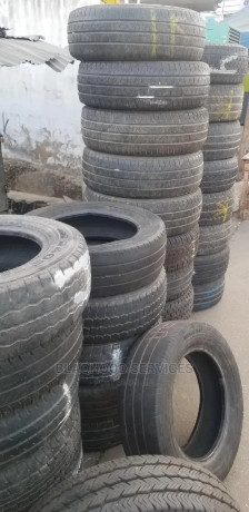 home-used-car-tyres-big-1