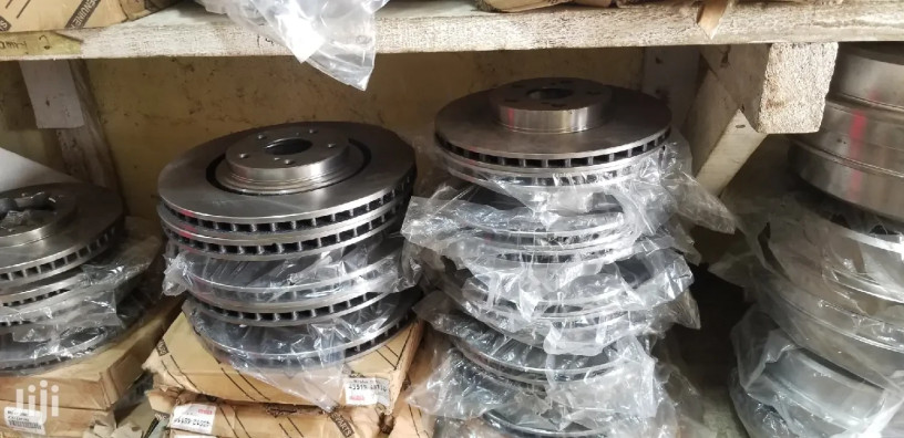 brand-new-hub-disc-pair-for-all-cars-available-big-0