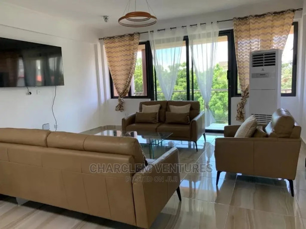 furnished-2bdrm-apartment-in-labone-for-rent-big-2