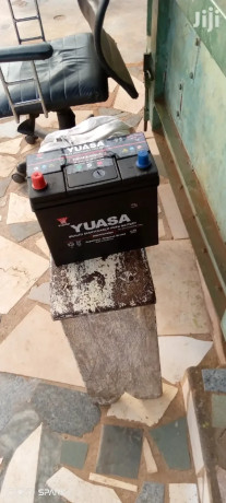 yuasa-13-car-batteries-big-0