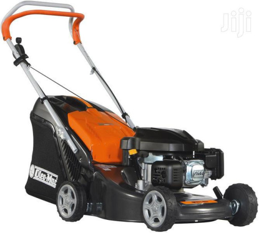 quality-lawn-mower-with-weed-bagger-big-0