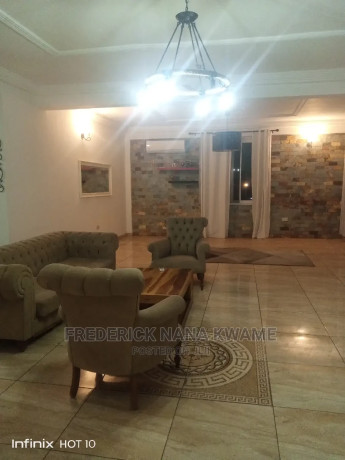 furnished-2bdrm-apartment-in-osu-for-rent-big-3