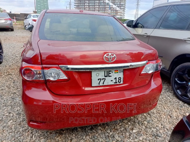 toyota-corolla-2010-red-big-1