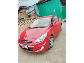 Hyundai Accent SE Automatic 2012 Red