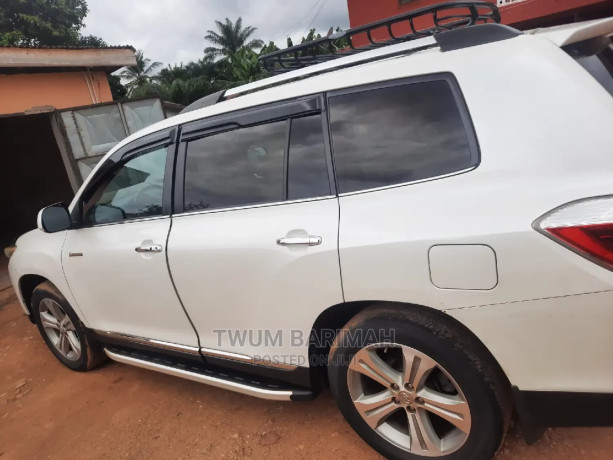 toyota-highlander-limited-35l-4wd-2013-white-big-4