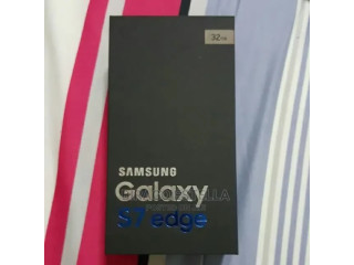New Samsung Galaxy S7 edge 32 GB Blue