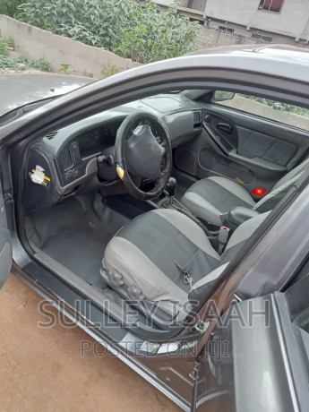 hyundai-elantra-20-gls-2005-gray-big-1