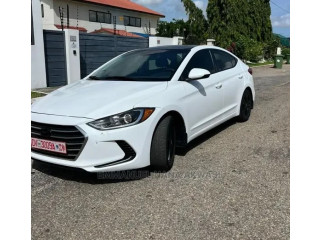 Hyundai Elantra 2018 White